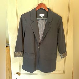 Glittery cuffed vest